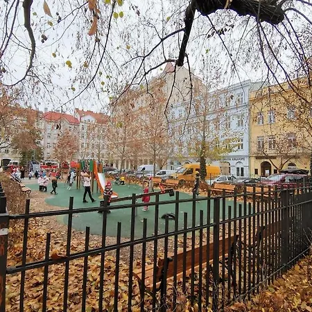 Auriapartments Karlin 2Kk S Terasou A Parkovanim Prague Exterior photo