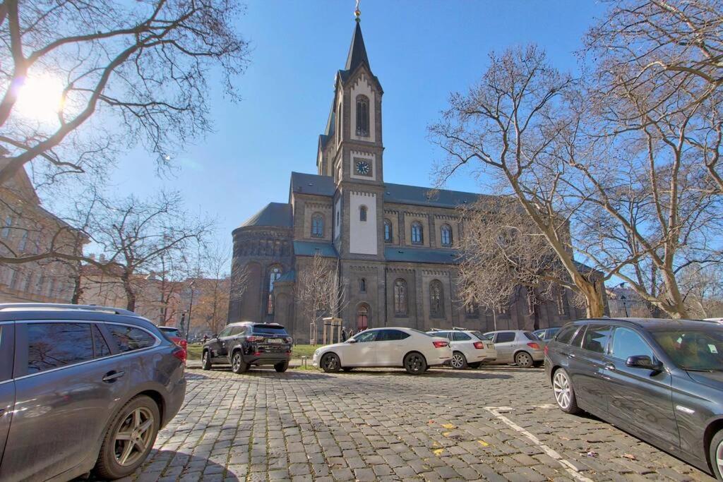 Apartament Auriapartments Karlin 2kk S Terasou A Parkovanim