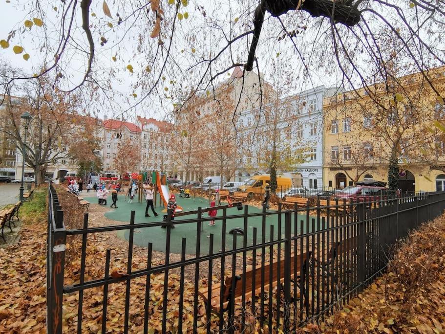 Auriapartments Karlin 2kk S Terasou A Parkovanim Praga